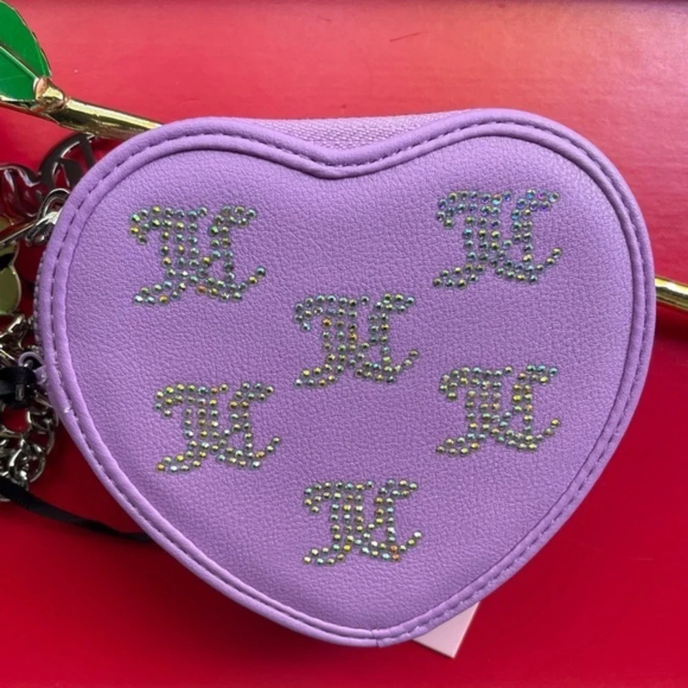JUICY COUTURE WALLET,Juicy Couture Purple Heart Clutch